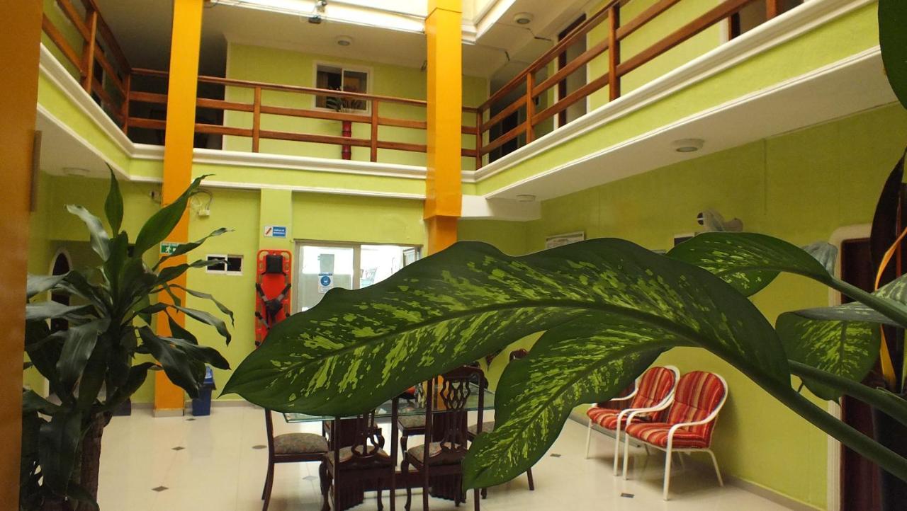 Hotel Barranquilla Inn エクステリア 写真