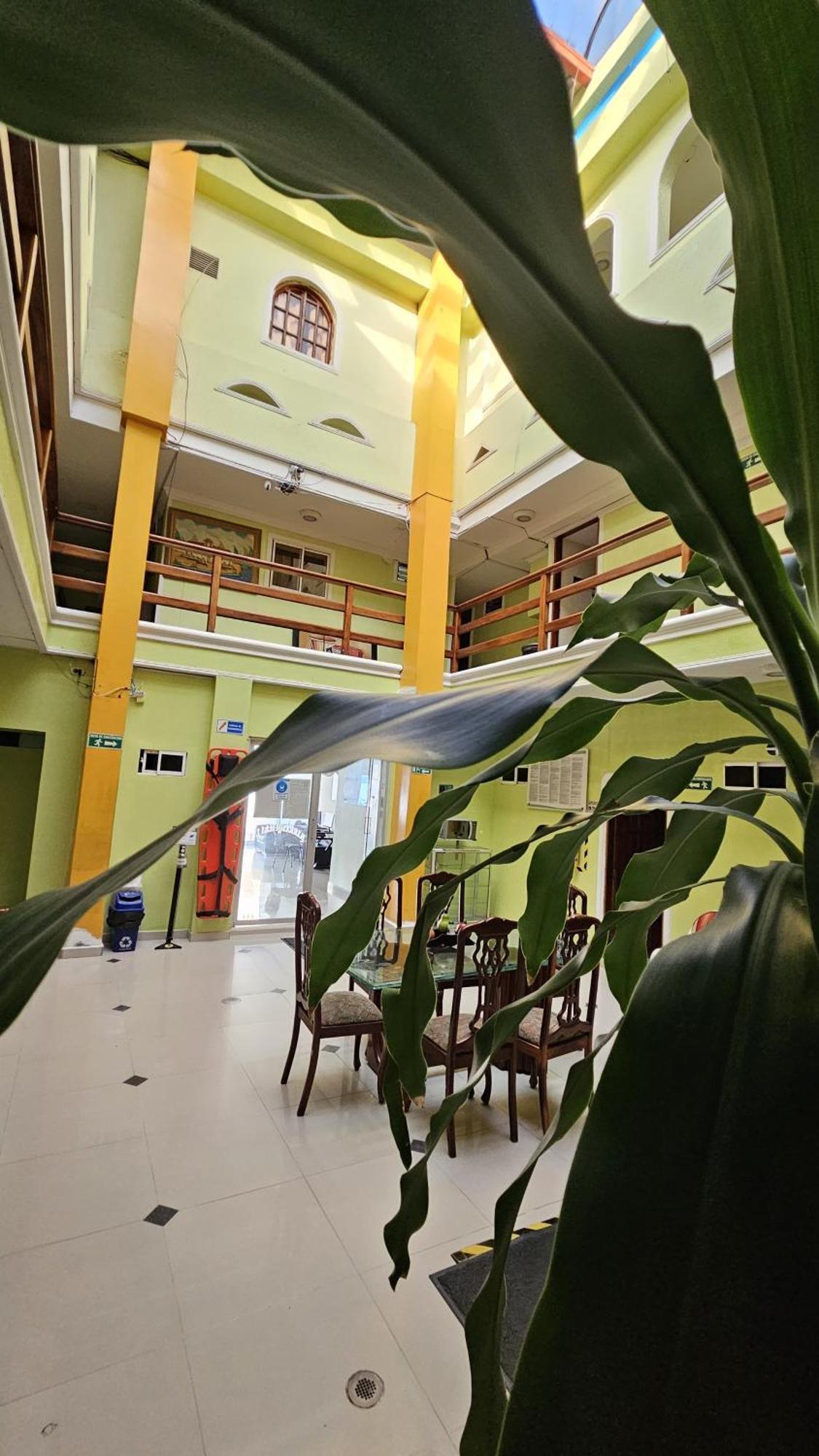 Hotel Barranquilla Inn エクステリア 写真
